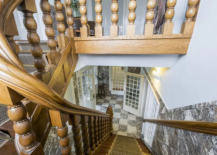 Boutique Het Scheepshuys فندق 3*